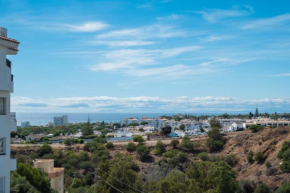Riviera Delight Sunset by Alfresco Stays, Mijas